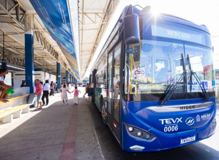 Ônibus elétricos vêm proporcionando impactos positivos na saúde mental dos usuários