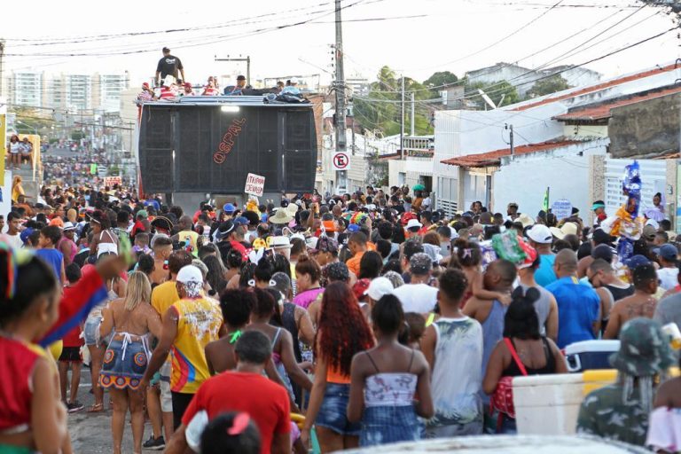 Prefeitura de Aracaju divulga regras para autorização de bloquinhos carnavalescos; confira