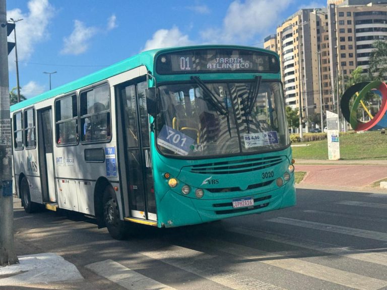 SMTT informa mudança no percurso de ônibus durante passagem do bloco Por Amor ao Iate neste domingo, 11