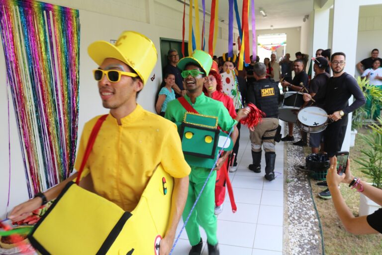 Bloco da SMTT leva alegria e integração aos servidores em manhã de confraternização